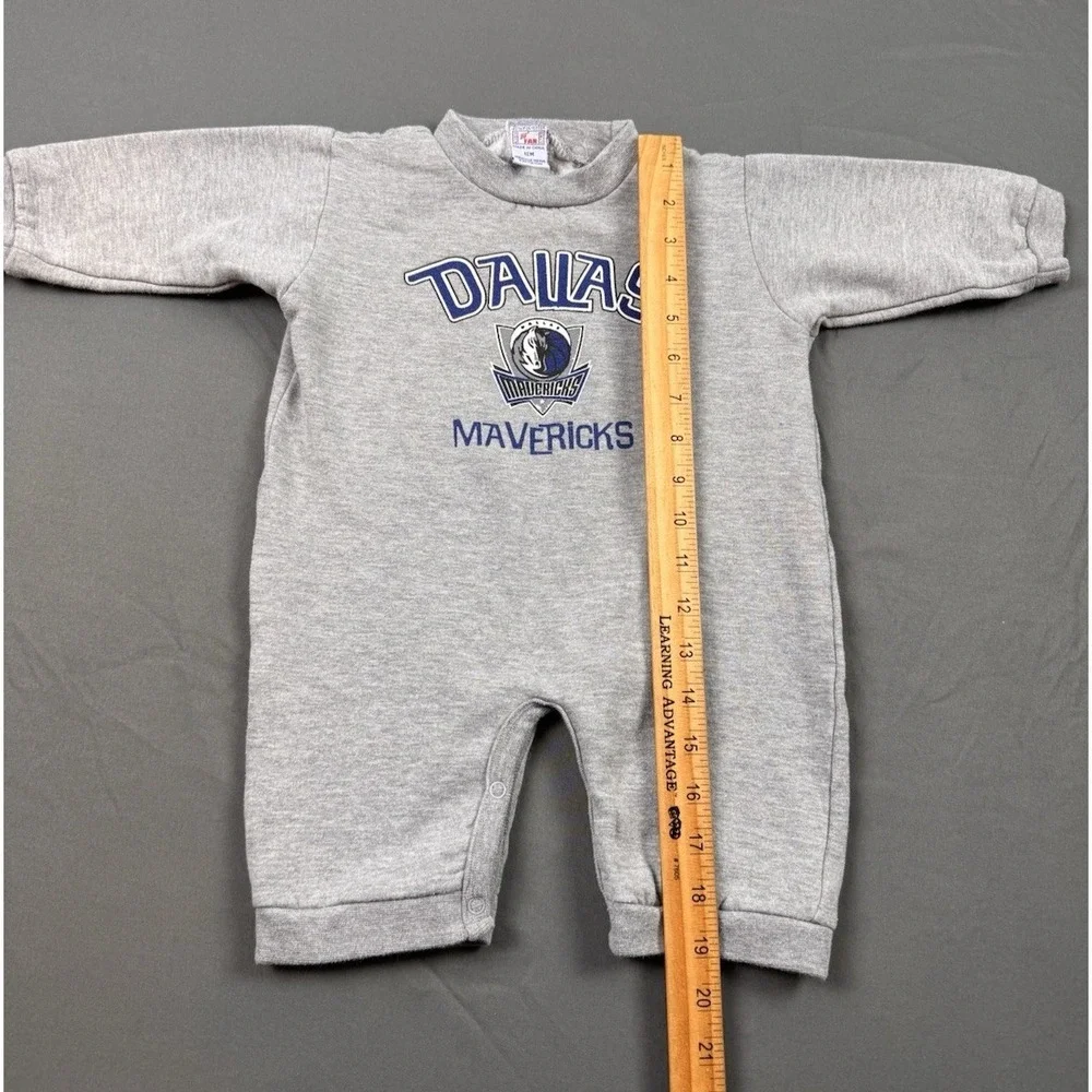 Dallas Mavericks Baby 12 Month Outfit Romper Sweatshirt One-Piece NBA Basketball